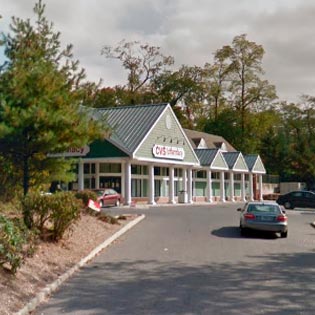 682 N Country Road, E Setauket, NY